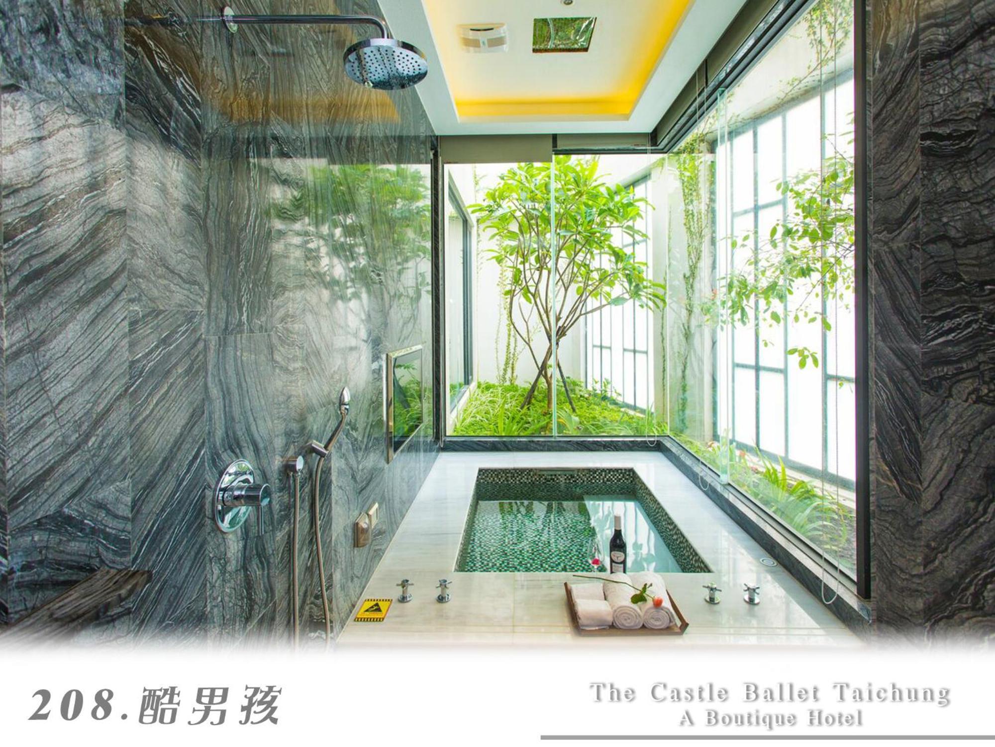 The Castle Ballet Taichung A Boutique Hotel Екстериор снимка